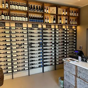 Couette-café And Wine Al Castello